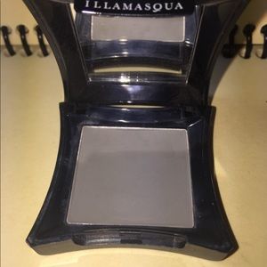 Illamasqua Brow Cake Motto